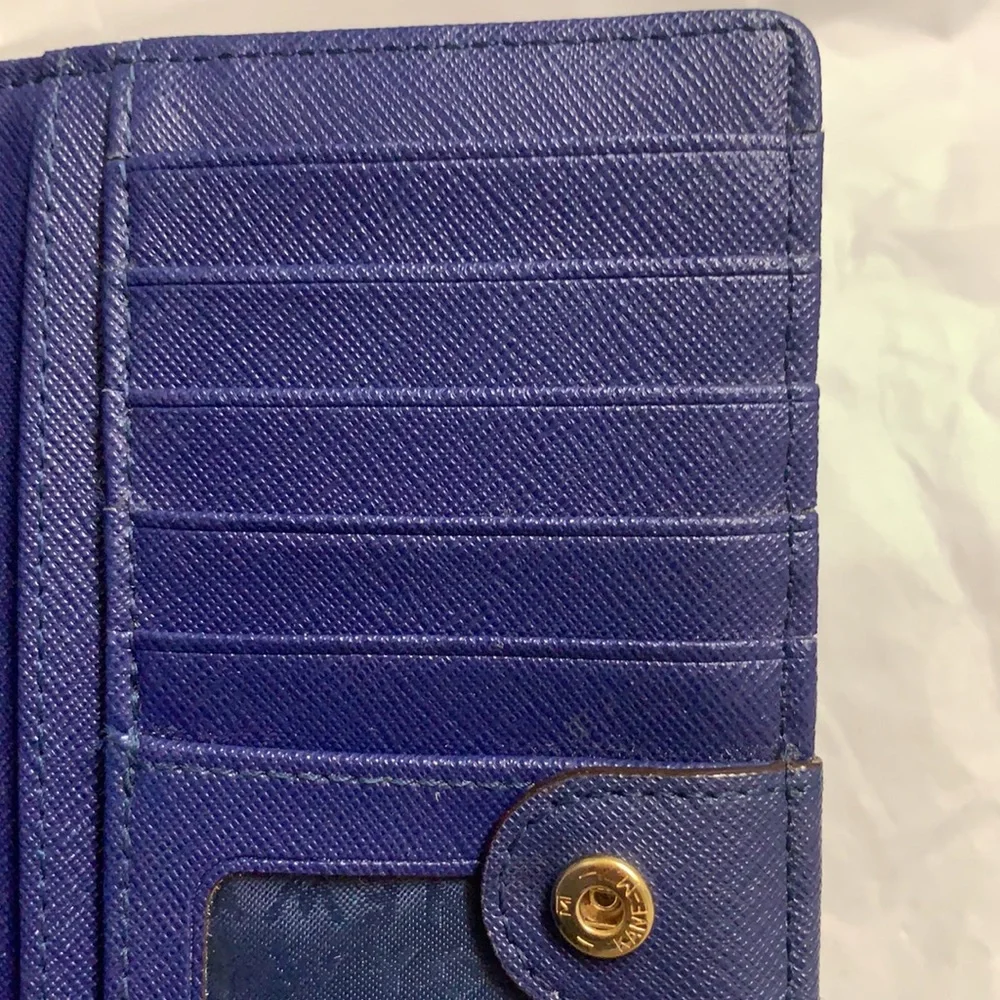 Kate Spade Large Slim Bifold Wallet - Picture 10 of 16